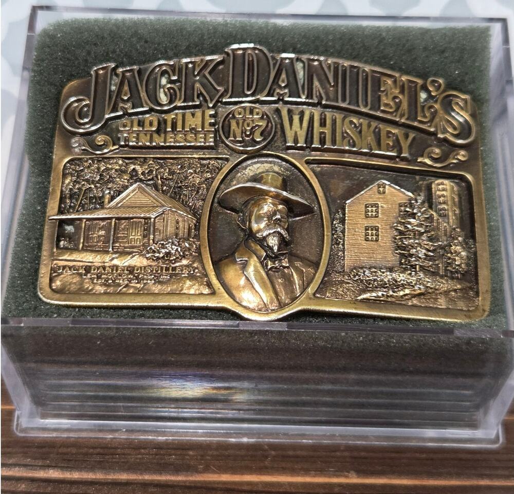 Jack Daniel's Brass Belt Buckle 1989 Bergamot Old No. 7 Display Case Included